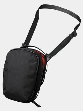 ALPAKA METRO SLING V2 Black | X-Pac VX42 NWT